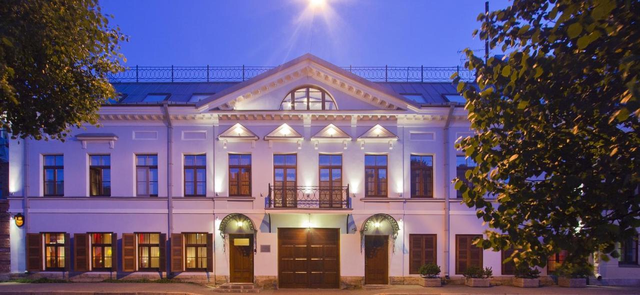 Alexander House Hotell Sankt Petersburg Exteriör bild